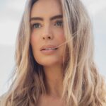 Yoanna House Instagram -