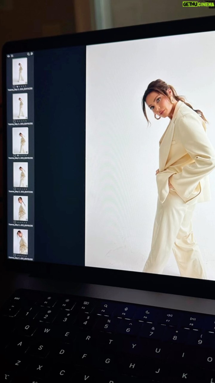 Yoanna House - 3 Likes - Despite the Florida storms…We got caught ⬆️ coming soon @ehsanzarrin_ BTS ###RAW
styling @jenniferbeverly
𝐌𝐔𝐀 & Hair @dorkajjones