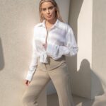 Yoanna House Instagram - 🦋ℙ𝕠𝕤𝕚𝕥𝕚𝕧𝕖 𝕧𝕚𝕓𝕖𝕤 🦋 ℍ𝕖𝕒𝕝𝕥𝕙𝕪 𝔹𝕠𝕕𝕪 🦋 𝔾𝕠𝕝𝕕𝕖𝕟 ℍ𝕠𝕦𝕣 🌅 𝕊𝕖𝕝𝕗 𝕃𝕠𝕧𝕖