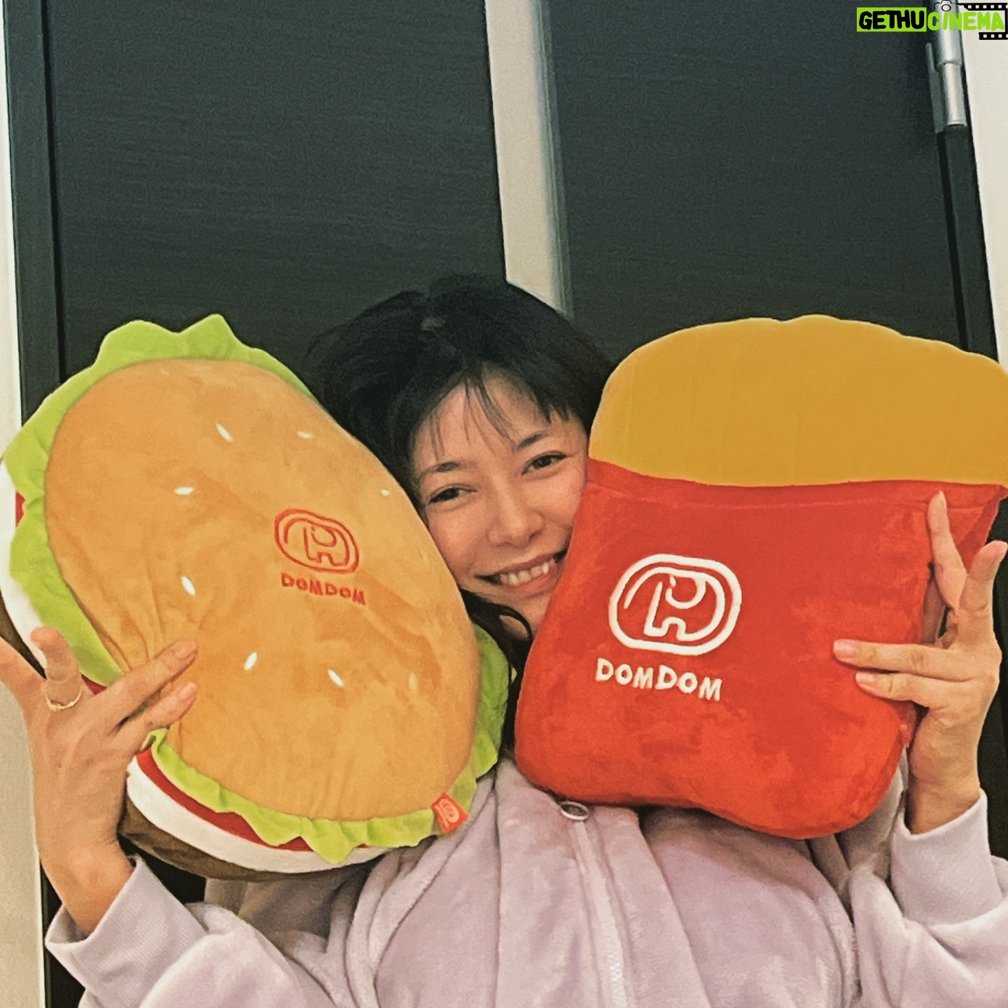 Yoko Maki - 11.2K Likes - ヴィレッジヴァンガードでGET❤️❤️❤️