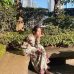 Yoko Maki Instagram – 姐にキスしようとしたら避けられた