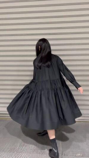 Yoko Maki Instagram - ワンピース @forformo_official
シューズ @yoshito_shoes