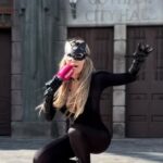 Yola Berrocal Instagram - Reportaje para @socialitet5 en el estreno Mundial de “ Batman Ghotam City Escape @parquewarner enhorabuena, la mejor montaña rusa del Mundo. Muchas gracias a mi SOBRI que me acompañó a probar la atracción de Batman, wow, qué sensaciones!!!! Muchas gracias a mis compis @laura_roige por dirigirme y editar el increíble reportaje, lo pasé genial y a la cámara qué maravilla 🫶🫶. Muchas gracias a mi director @javihoyosmartinez 🫶🫶 por enviarme a @parquewarner Besitos a @mariapatino1508 y @miguelangelrech 🫶🫶 #yolaberrocal #yolaberrocalmanagement #parquewarnermadrid #batmangothamcityescape #telecinco #socialité #mediasetespaña #lafábricadelatele #catwoman #batman #montañarusa
