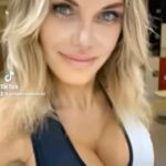 Yola Berrocal Instagram - #Yolista me sigues en mi TiK Tok❤️? #yolaberrocal #tiktok #telecinco #cicloindoor #jlo #rauwalejandro