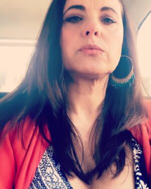 Yolanda Ventura Instagram - Historias de un taxi ☀️… #yolandaventura #hadadespistada #amarillahada #fichaamarilla #todossomosfichaamarilla