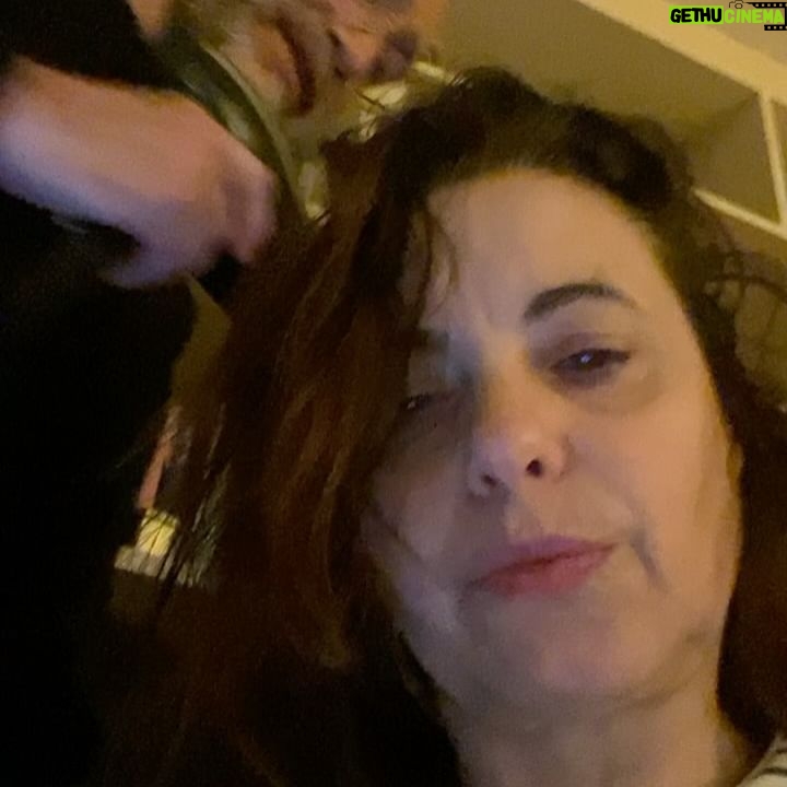 Yolanda Ventura - 3.2K Likes - Dias de febrero sin filtro
1)la risa sana š„°
2) ellos ā¦š¤©
3) amor propio š§š¼āāļø
4)lo nuevo de āFicha amarillaāš
5) recuerdos š
6) mi peinador estrella ā0scarāšš¤£
7) ellos otra vez š