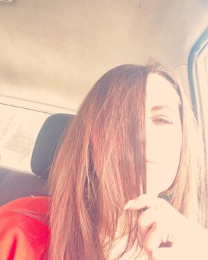 Yolanda Ventura Instagram - Historias de un taxi ☀️… #yolandaventura #hadadespistada #amarillahada #fichaamarilla #todossomosfichaamarilla