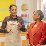 Yolanda Ramos Instagram - No os olvidéis hoy lunes a las 22:50 en @rtve #Bakeoff. Aquí os lo digo con @eva_arguinano y @pacoroncero. ¿Como llevais el inicio de semana? ¡Que no decaiga!!