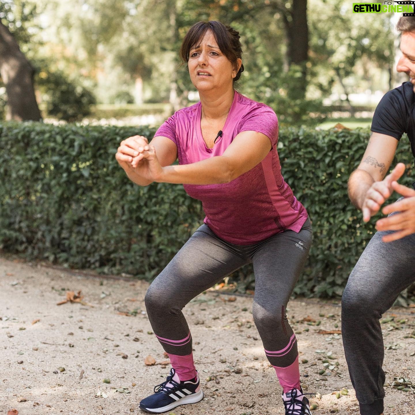Yolanda Ramos - 12.1K Likes - Por qué lo llaman sentadillas... si no hay sillita? 😅 Sigue el reto en @sprinter_es #evolucionaconsprinter