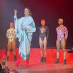 Yolanda Ramos Instagram – Ayer recordé viejos tiempos en el precioso desfile de Eduardo Navarrete. Preciosa y añorada revista.#Eduardo Navarrete #Florida