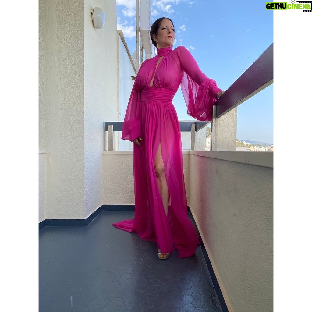 Yolanda Ramos - 14.2K Likes - ¡Gracias!
#festivaldemalaga @festivalmalaga @albertomurtra @andres.sarda @jimmychoo @joyasvintage @maccosmetics_es @alteregotalenthouse @antonioeloypro @💖💖💖💖💖💖💖💖