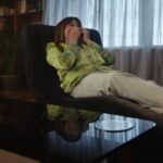 Yolanda Ramos Instagram - He pedido ayuda a la persona más seria de españa para ganar LOL, y spoiler: también me ha hecho gracia. Gracias @soyunapringadalol por esto, supongo. 20 de Mayo #LOLSiTeRíesPierdes en @primevideoes