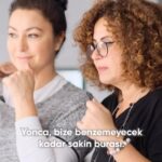 Yonca Şahinbaş Instagram - Herkesin hayatına dokunabilecek belki bir şeyleri farketmelerini sağlayabilecek son derece sevgi ve pozitiflik odaklı nefis bir seri program. Mutlaka izlemelisiniz, sizi de bir şekilde kendine çekip uyarabilir. Ne dersiniz belki de bir şeylerin değişme zamanı gelmiştir…. @tivilifecomtr @tivibu @esraakkaya