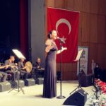 Yonca Şahinbaş Instagram - 3 Şubat 2022 Kayseri Hatay Expo Lansman konseri. @yilmazozfirat @medeniyetlerkorosu