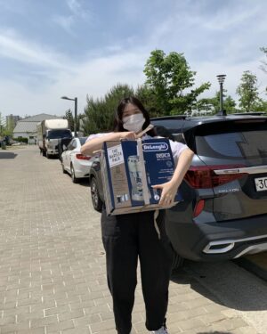 Yoo Na-gyeol Instagram - 결혼선물 고마워❤️ 사랑한다 지수 영경아😭