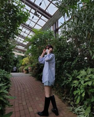 Yoo Na-gyeol Instagram - 어디 한번~~ 썬구리를 써볼까아~~?😎