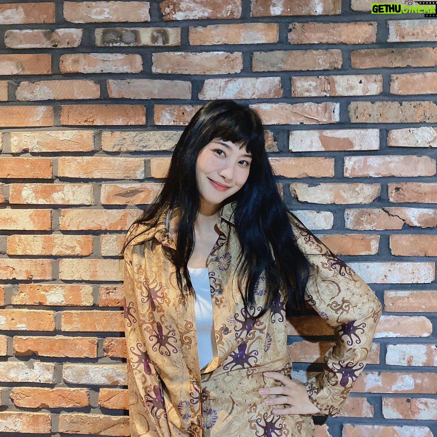 Yoo In-young - 5.5K Likes - _
.
.
어제 pm 9:31