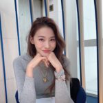 Yoo In-young Instagram – _
.
.
언제나 내편들🖤
.
@inasroom @memento_seoleun @p.jehee