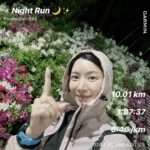 Yoon Se-a Instagram - @jinusean3000 형부!!! #10km #나홀로 #전야제 #🤣 @minq_park 민규야!!! 페이스 기차쥬?? 충성!😝 나머지 숙제 … 월싯 50초진행 / 50초휴식 4세트 원레그 터치점핑 / 둔근타겟 / 15회씩 4세트 하고 자야지…!! ** 쉬지 않고 러닝 10km라니… 오늘이 나에게 ‘기적’이다. #행복하세아🍀