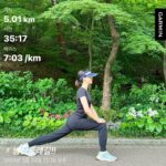 Yoon Se-a Instagram - 서울 나들이때!! 잠시라도 꼬옥 들리고픈 남산둘레길! 이렇게 달리는 일년 후, 십년 후 내 모습은 어떨까요..??!!🙄 무더위를 이기는 러닝 훈련 시작! 모두 행복하세아~~🎉 💥챙이 큰 모자를 쓰고 뛰니까 오르막길이 가려져서 심리적 부담이 적었어요!!🤣 ㅋㅋ~ 💥달리기 전 김치볶음밥 금지!🚫 😆 ㅋㅋ~ #garmin #forerunner965 @jinusean3000 고맙습니다. 👍