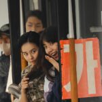Yoon Seo-ah Instagram - 종말을 버틸 수 있었던 이유 #종말의바보 #netflix