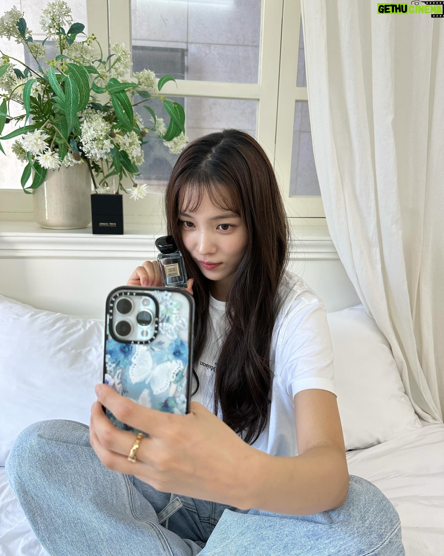 Yoon So-hee Instagram - πππβπ©π©΅ β β β β β β β β β β β β β β β β β β β β β β β β β β β β β β β β β β β β β β β β β β β β β β β β β β β β β β β β β β β β β β β β β β β β β β β β β β β β β β β β #μλ₯΄λ§λλ·°ν°#μνμ 곡 β β β β β β β β β β β β β β β β #armanibeauty#georgioarmani β β β β β β β β β β β β β β #perfume#vetiverdhiver