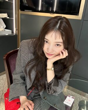Yoon So-hee Instagram - 🎀

#결혼식
