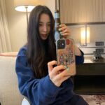 Yoon So-hee Instagram - Friday feeling 🍺 . 엄마랑 데이트 #beer #맥주 #belgium #tgif