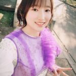 Yoshino Nanjo Instagram - 【ナガノアニエラフェスタ2023】 2023/09/17 @駒場公園 ⁡ ・・・ ⁡ ありがとうございました〜！ 野外フェス〜！ 暑かったね〜楽しかった！ ⁡ みんなのキラキラでニコニコな笑顔が超良かったよ〜〜 わたしまでみんなと一緒に見てる気分になった（？） ⁡ ⁡ ⁡ 待ち時間は幹葉ちゃんが何度か楽屋に遊びにきてくれたよ〜！ 廊下をスリッパでパタパタ歩いてくる小動物みたいな足音が聞こえてきて、面白かった(笑) あ、小動物きたな？って気付いてました(笑) ⁡ ⁡ angelaのお2人ともお話できて楽しかった〜！ 廊下での立ち話、いつまででも出来そうだった‥(笑) 自分のスタンバイ前だったからあっという間だったけど、またゆっくりお話できますように‥✨ ⁡ ⁡ ご挨拶きてくださった方もありがとうございました🫣💗 メイク前で顔がなにもなくてすみませんでした🤣😭 ⁡ ⁡ ⁡ ⁡ あとは、信州そば食べたり〜 写真撮ってないけど（すぐ食べた）山賊焼きもカレーも食べました。 うまーー ⁡ そしてなんと、10周年のお祝いにとアニエラ運営さんがケーキをプレゼントしてくださいました！！！ えー！嬉しすぎるーー！！！ とっても美味しかったです！ありがとうございますっっ😋✨ ⁡ ⁡ ⁡ ⁡ 遊びに来てくれたみんな陽に当たって疲れてると思うからケアしてゆっくりしてね〜〜〜 ⁡ わたしは風呂入ったものの髪乾かすのめんどくさいマンでタオル巻いたままグダってます😉 ⁡ 🍎セットリスト🍎 サヨナラの惑星 EVOLUTiON： ジャーニーズ・トランク 瓦礫に咲く花 新世界 黄昏のスタアライト ⁡ 衣装もヘアメイクも素敵でした〜👼 ⁡似たような写真しかなくてすまん‥ ・・・ ⁡