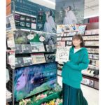 Yoshino Nanjo Instagram - アルバム「The Fantasic Garden」店舗さん巡り 2023/12/13 ・・・ アニメイト渋谷さま アニメイト新宿さま アニメイト池袋本店さま アニメイト秋葉原さま AKIHABARAゲーマーズ本店さま ありがとうございました！ 今日伺えなかった店舗さまも コーナー作ってくださったり、いつもありがとうございます！