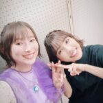 Yoshino Nanjo Instagram - 【ナガノアニエラフェスタ2023】 2023/09/17 @駒場公園 ⁡ ・・・ ⁡ ありがとうございました〜！ 野外フェス〜！ 暑かったね〜楽しかった！ ⁡ みんなのキラキラでニコニコな笑顔が超良かったよ〜〜 わたしまでみんなと一緒に見てる気分になった（？） ⁡ ⁡ ⁡ 待ち時間は幹葉ちゃんが何度か楽屋に遊びにきてくれたよ〜！ 廊下をスリッパでパタパタ歩いてくる小動物みたいな足音が聞こえてきて、面白かった(笑) あ、小動物きたな？って気付いてました(笑) ⁡ ⁡ angelaのお2人ともお話できて楽しかった〜！ 廊下での立ち話、いつまででも出来そうだった‥(笑) 自分のスタンバイ前だったからあっという間だったけど、またゆっくりお話できますように‥✨ ⁡ ⁡ ご挨拶きてくださった方もありがとうございました🫣💗 メイク前で顔がなにもなくてすみませんでした🤣😭 ⁡ ⁡ ⁡ ⁡ あとは、信州そば食べたり〜 写真撮ってないけど（すぐ食べた）山賊焼きもカレーも食べました。 うまーー ⁡ そしてなんと、10周年のお祝いにとアニエラ運営さんがケーキをプレゼントしてくださいました！！！ えー！嬉しすぎるーー！！！ とっても美味しかったです！ありがとうございますっっ😋✨ ⁡ ⁡ ⁡ ⁡ 遊びに来てくれたみんな陽に当たって疲れてると思うからケアしてゆっくりしてね〜〜〜 ⁡ わたしは風呂入ったものの髪乾かすのめんどくさいマンでタオル巻いたままグダってます😉 ⁡ 🍎セットリスト🍎 サヨナラの惑星 EVOLUTiON： ジャーニーズ・トランク 瓦礫に咲く花 新世界 黄昏のスタアライト ⁡ 衣装もヘアメイクも素敵でした〜👼 ⁡似たような写真しかなくてすまん‥ ・・・ ⁡
