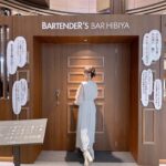Yoshino Nanjo Instagram - BARTENDER’S BAR HIBIYA 東京ミッドタウン日比谷 アトリウム ⁡ ・・・ ⁡ 5/30〜6/3までの限定で、アニメバーテンダー作中に登場するカクテルなども楽しめるポップアップバーが開催中です🍸✨ ⁡ こちらのオープニングイベントに参加させていただきました！ ⁡ 作中のシーンや、カクテルのアクスタ（！）なども展示されていて、カクテルはもちろん雰囲気も楽しめるバーとなっていました！ ⁡ オープンスペースで、上の階からは中の様子も見られるので、バーに入る勇気がない‥！というバー初心者さんでも入りやすいんじゃないかなと思いました！ ⁡ 詳しくはアニメバーテンダーの公式サイトなどでチェックしてみてください🥳 ⁡ ⁡ 衣装は美和ちゃんがいつも着ている水色のスーツを意識して水色カラーのワンピースにしてみました〜！ ⁡ ⁡ ・・・ ⁡ ヘアメイク 北川恵さん スタイリスト 前田千佳子さん