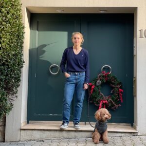 Youlika Skafida Instagram - Είχαμε ζητήσει σήμερα από τον Άγιο Βασίλη να μας φέρει τα δώρα μας.
Δεν ήρθε,ούτε έστειλε.Δεν ξέρω τι γίνεται σ’αυτες τις περιπτώσεις.
Έχει κανείς κάποια επικοινωνία?
#santa #where #are #you ?
#Nautica #Nauticagreece
 #winterstyle