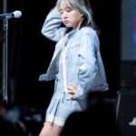 Younha Instagram - 입을 왜 저러구 있을가요 네 물 먹고 있습니다 다음~~ #신한대학교
