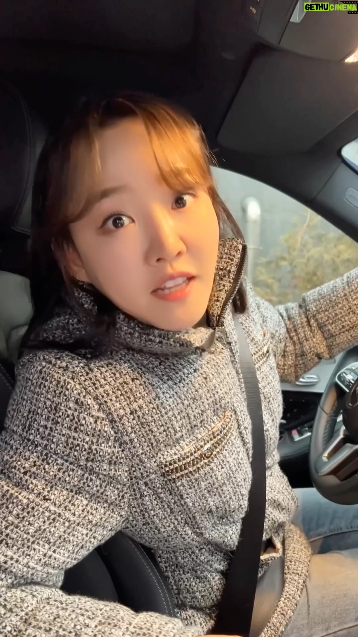 Younha - 3 Likes - 1/486📱
체조? 바래다줄게!🚘
체조바래? 다줄게!🏟️
고윤하 메이드 첫 쇼츠…. 485개 남은건가…
#최신숏츠486 #윤하