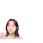 Younha Instagram - 볼 콕 하러 오시나용? 언제 오시나용? 👈🏻👈🏻 아이돌다됨 ㅋㅋㅋ 영광입니다🥰 #포토이즘 #갈수록어린게좋아요