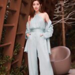 Yoyo Chen Instagram - Happy 520💙♥️💙♥️ Love you all 🫶🏻🫶🏻🫶🏻 #loveyo #520 Outfits: @suncoohk
