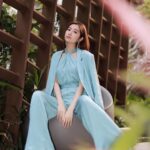Yoyo Chen Instagram - Happy 520💙♥️💙♥️ Love you all 🫶🏻🫶🏻🫶🏻 #loveyo #520 Outfits: @suncoohk