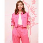 Yoyo Chen Instagram - 溫馨提示：🌸💗 今晚10:30pm 繼續有「香港婚後事」💞 #香港婚後事 #宣傳照 #pinklady Outfits: @suncoohk