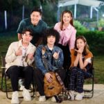 Yoyo Chen Instagram - Hello Hello 有消息宣布📣📣📣 太開心 「香港婚後事」這個綜藝節目令到我們又可以重聚了 這次亦是我人生第一次去camping 🏕️⛺️ 今次我地請咗好多唔同嘅嘉賓 同我哋一齊去探討他/她們對婚姻和愛情的看法 每個嘉賓的對話都實在太精彩了 真係獲益良多🤭 咁正，大家唔會錯過架啦！😉😉 今晚10:30pm見！♥️ @apelink @lokyilai @lawjoey @laiwinki @lawhimmm @shiga @mikeeeee___ @jinnyng @elaine_yiu @owencheung @brianchu0523 @kung_mimi @paisleyhu 4月25號起 逢星期四、五晩上10:30pm 有我地「香港婚後事」❤️🧡💛💚💙💜 #香港婚後事