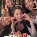 Yoyo Chen Instagram - Happy birthday to my dearest baby ♥️🌹🎂㊗️ 繼續健康，幸福，快樂！♥️ We love you 🌹🌹 @jessie_sum #AlvaHotelByRoyal #帝逸酒店 #源峰 #日本料理 #Mizutani #springmenu #春日料理特選套餐 @alvahotelbyroyal