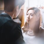 Yoyo Chen Instagram - 第四集 潘悅：爸爸媽媽離婚了 善仁： 孩子才是最無辜的受害者 這一集是極度心碎的一集 我相信有小朋友的父母都很明白那種感受 孩子們都總是那麼善良、單純….. 父母是她的一切 Love heals everything …… 但..愛真的能夠治愈一切嗎？🥹🥹🥹 ✏️無論大人犯過咩錯，哪怕小朋友心入面係幾咁痛苦，佢哋依然會盡最大嘅努力，繼續愛佢嘅父母，小朋友嘅愛，從來都係咁單純！ 就算我哋離婚，都應該盡畢生嘅努力，去繼續守護！♥️ #婚後事 #林肯x黃秉怡 #張明芯 #Emma #潘善仁 #潘悅 #lovehealseverything #心碎💔