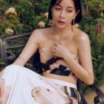 Yu Liang Instagram - Capsule Collection COS x Stephen Doherty @cosstores #costaipei - Photographer @godebbie Make up @waaaaanting Hair style @oo_zing Earrings @apmmonaco @apmgirls_asia