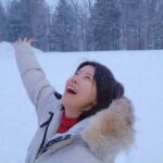 Yu Seon Instagram - 내가 눈을 이리 좋아할 줄은.. ^^ 정말 아이처럼 까르르~ 동심가득 신나게 즐긴 여행☺️ 여긴 스키강습부터.. 모든 액티비티와 식사가 포함된 #올인클루시브 라 여행 갈때 늘 바쁜 파워 J인 제가 할 게 없어서, 진정한 휴식을 즐겼네요~😃 맘 가는데로 놀고, 먹고 싶을때 먹고픈.. 우리집 P들한테 엄청 칭찬받은 여행ㅎㅎ 스키장 따라가면 늘 챙겨주기 바쁘던 나도.. 진심 즐긴여행^^ P도 J도 다 즐거웠다!! 👍