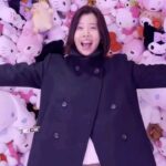 Yu Seon Instagram - 좋아할 줄 알았어!!^^ 네가 좋아할 만한 곳에 가서.. 행복해하는 널 보니.. 나도 힐링이 되는구나! 온통 파스텔 세상에서.. 너의 미소가 전해 주는 회복🩷💜 다시!! 힘을 내 보자!!! 🙏 #모두힘내자구요♡ #나부터바뀌는 #2024가되길 👉산리오러버스클럽 /시나모롤_스위트카페