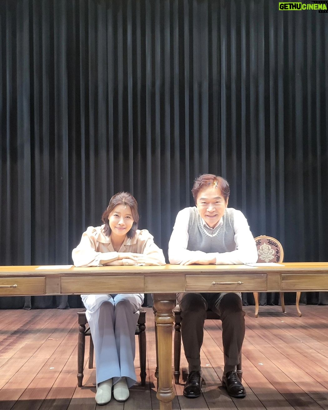 Yu Seon Instagram - 오늘 보석선배님과 페어 막공날이었어요!! 배려가 많으신..따뜻한 선배님♡ 덕분에 마음 편히.. 즐겁게 공연했습니다! 릴스도 찍어주시는 선배님^^ 조회수 얼마나 되나 체크하시는 선배님^^ 혹여 실수가 있으시면.. 미안해! 담엔 잘 할께! 하시는.. 귀여우신 선배님!! ^^ 함께 해서 즐겁고 감사했습니다♡♡ @boseog_jung 최고에요👍👍🩷