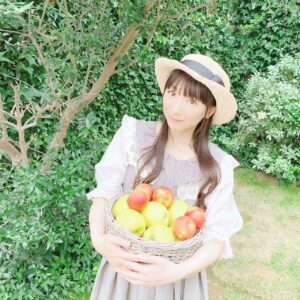 Yui Horie Instagram - .

夏休み記念その16♪

「秘密の庭のふたり」まであと、4日♪

私が作りました…みたいになってます（笑）
