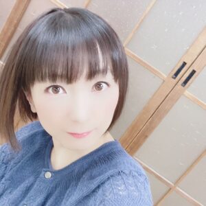 Yui Horie Instagram - .
夏休み記念その38♪

控室に使わせて頂いたお部屋が、和風で懐かしい感じで、とても素敵でした♪