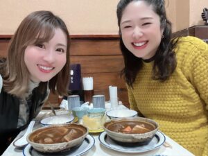 Yui Tatsumi Instagram - 今日は、みぃななとランチ❤️
美味しいビーフシチューを食べに行ってきた😙
ちょっと会わないと、お腹大きくなってて、あー！もうすぐだなぁ❤️とわくわくしちゃいます👶
楽しみだねー💕楽しみだねー💕

今日も、楽しかった♡