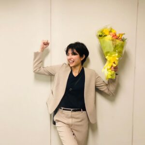 Yui Sakuma Instagram - 🎁
一生の宝物
かくほーーーーー！！

このさみしさを抱きしめながら
もっともっと大きくなりたい。
